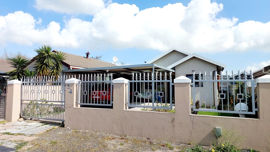 2 Bedroom Property for Sale in Highbury Park Western Cape